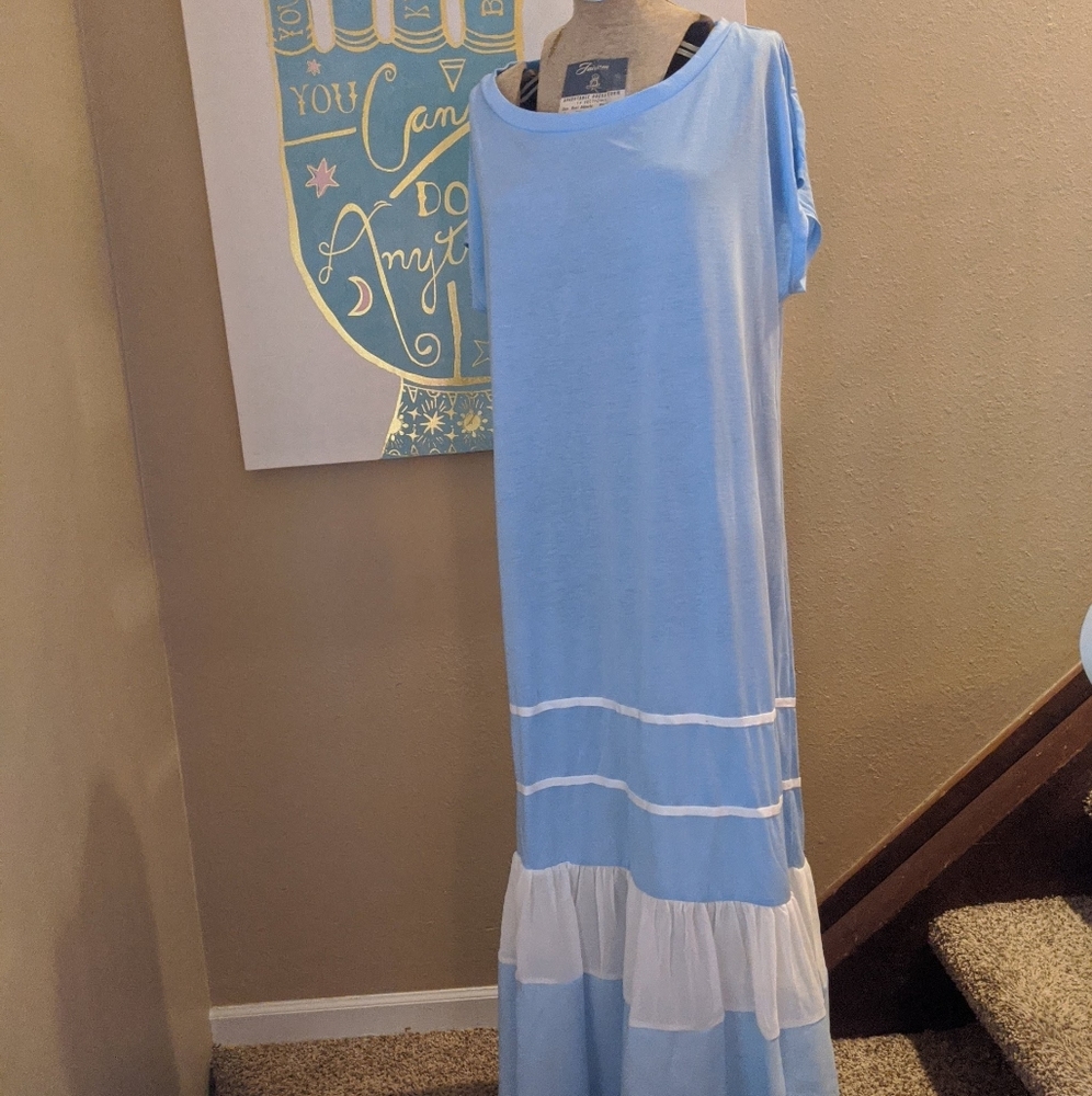 Brand New Maxi Dress
